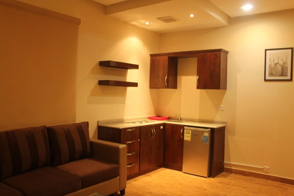 Talia Furnished Apartments Ριάντ Δωμάτιο φωτογραφία